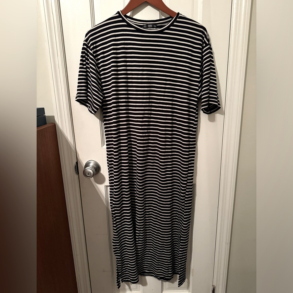 Zara medium maxi knit stripe dress